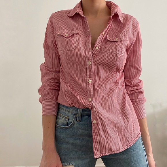 Tommy Hilfiger Tops - 🌼 Tommy Hilfiger Red Striped Button Down Shirt